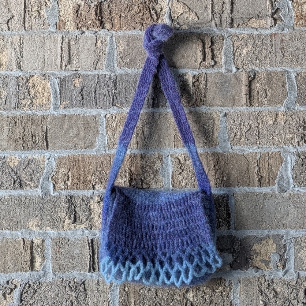 Handknit Boho Crossbody Bag Saddle Bag Lavender Lilac Sky Blue Wool - Picture 7 of 7